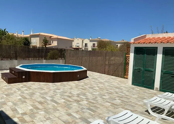 Alfarrobeiras Ferienhaus Albufeira